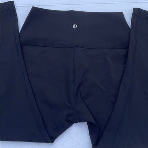 LuluLemon highrise crop leggings luxtreme material